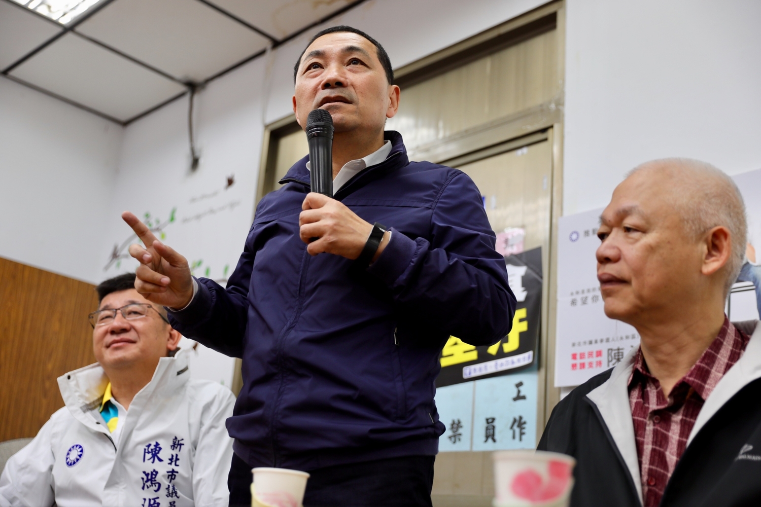 侯友宜與地方民眾座談,強調:好的市政政策一定要延續,做到更好。 侯友宜與地方民眾座談,強調:好的市政政策一定要延續,做到更好。