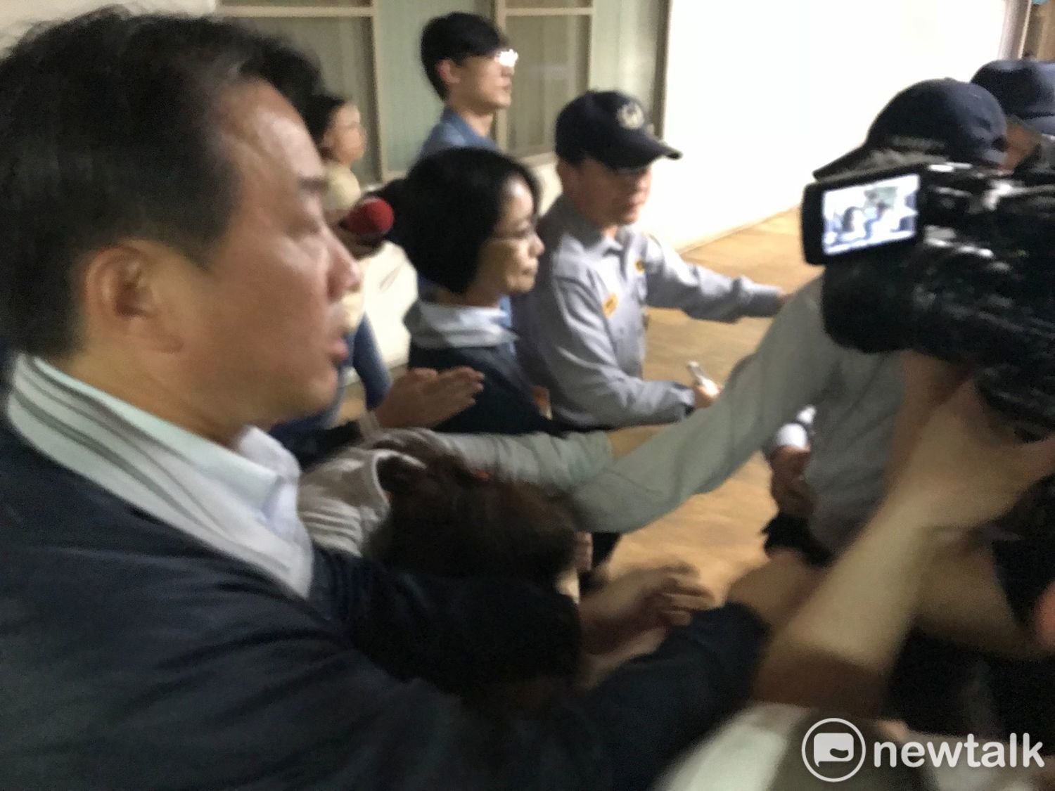 北農董事長陳景峻今日出手化解張派人馬、北農董事張永成撤換吳音寧案。 北農董事長陳景峻今日出手化解張派人馬、北農董事張永成撤換吳音寧案。