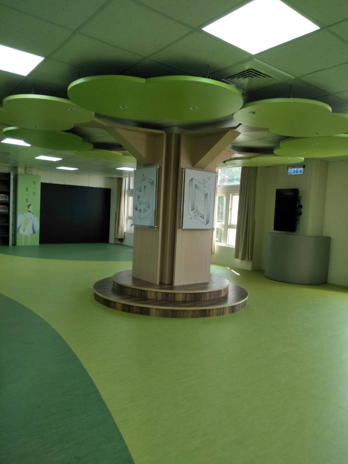 桃園市兒童文學館,除了豐富的兒童文學館藏,空間更呈現了許多溫馨、童趣的氛圍。 圖:桃園市政府/提供 桃園市兒童文學館,除了豐富的兒童文學館藏,空間更呈現了許多溫馨、童趣的氛圍。 圖:桃園市政府/提供