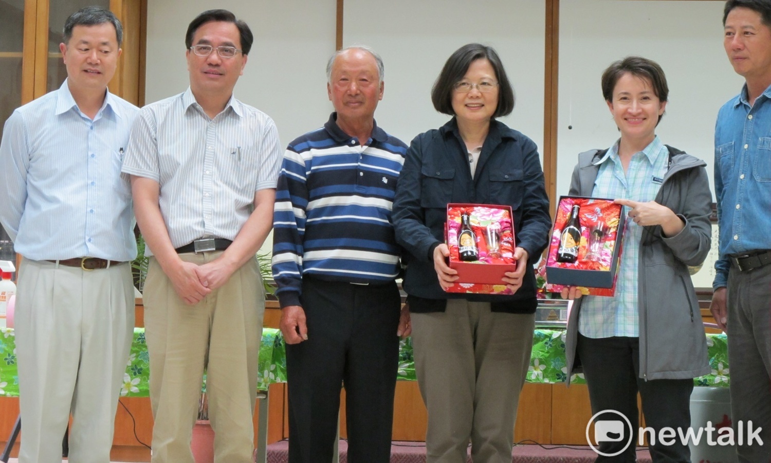 總統蔡英文花蓮觀光行銷今(30)日下午前往玉里東豐拾穗農場。 圖:林朝億/攝 總統蔡英文花蓮觀光行銷今(30)日下午前往玉里東豐拾穗農場。 圖:林朝億/攝