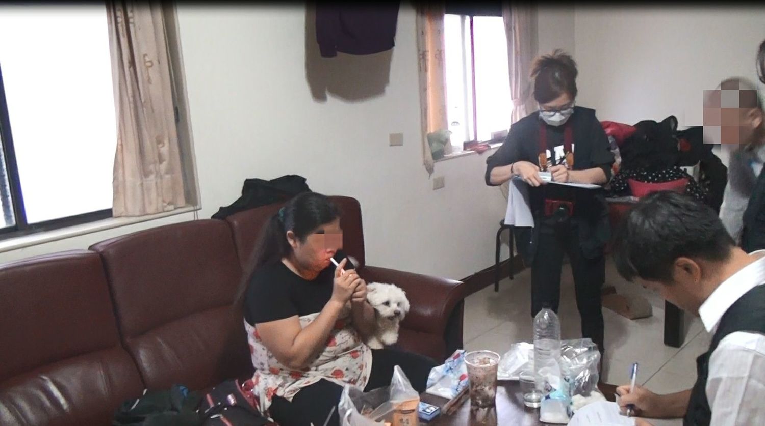 動保所指出,陳姓婦人經常變更住所,自104年起即於本市租屋處自行繁殖瑪爾濟斯。 動保所指出,陳姓婦人經常變更住所,自104年起即於本市租屋處自行繁殖瑪爾濟斯。