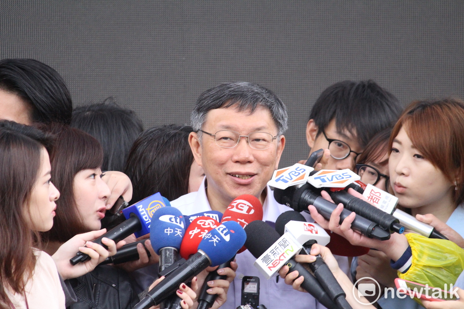 民進黨是否繼續與台北市長柯文哲合作,今日攤牌。 民進黨是否繼續與台北市長柯文哲合作,今日攤牌。