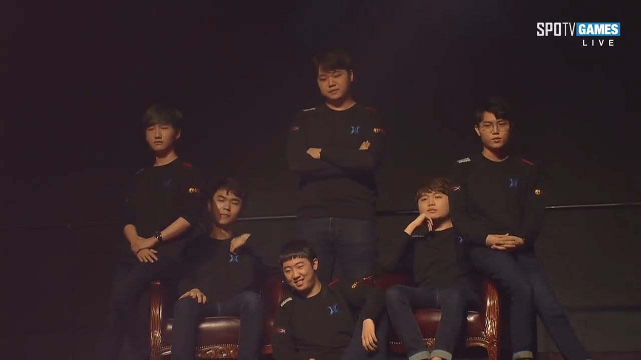 上周決賽中,KZ以非常特別的方式在比賽舞台上登場。 圖:翻攝自 SPOTV 上周決賽中,KZ以非常特別的方式在比賽舞台上登場。 圖:翻攝自 SPOTV