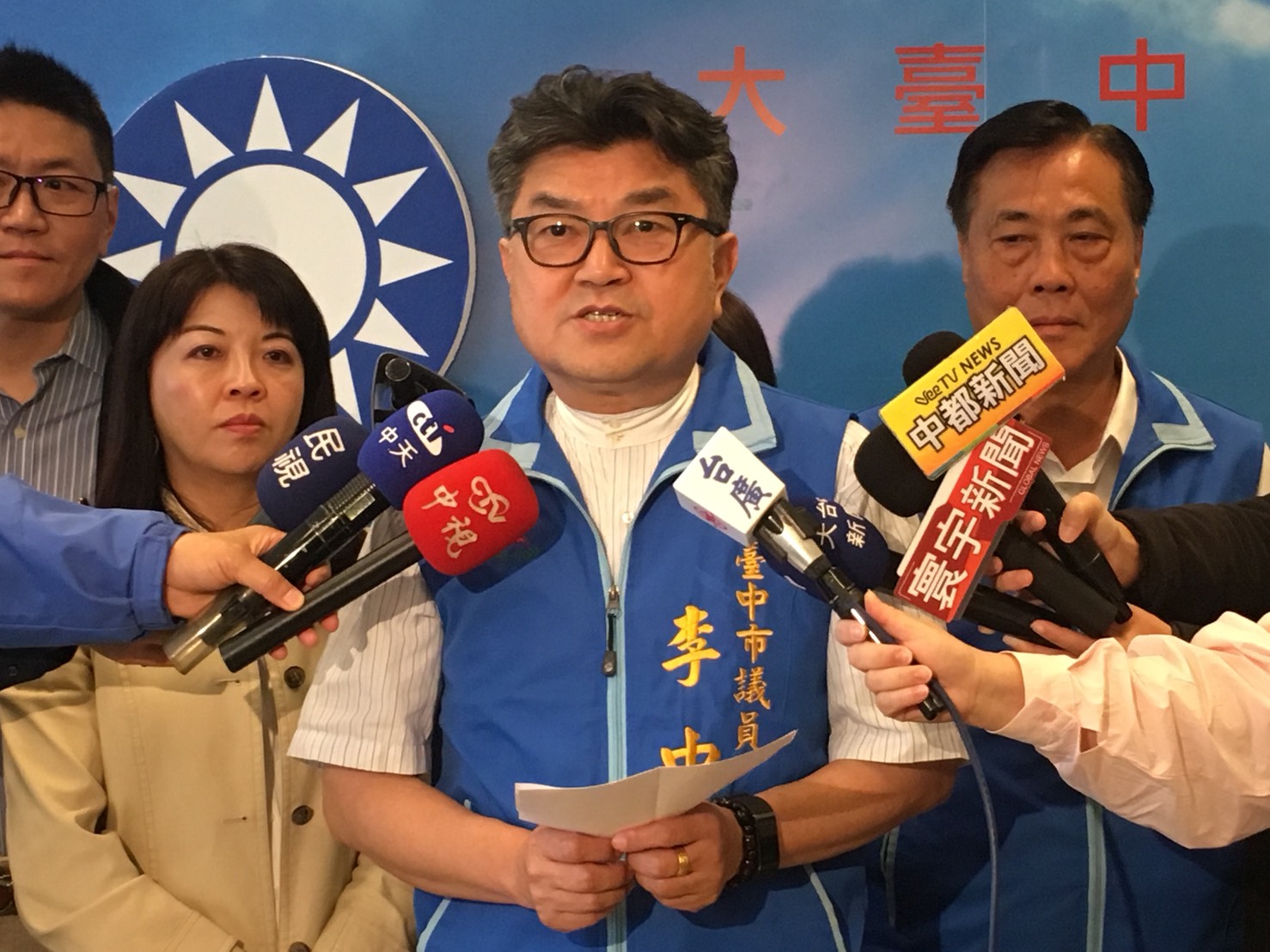 國民黨團書記長李中反駁民進黨的說法。 台中市議會國民黨團/提供 國民黨團書記長李中反駁民進黨的說法。 台中市議會國民黨團/提供