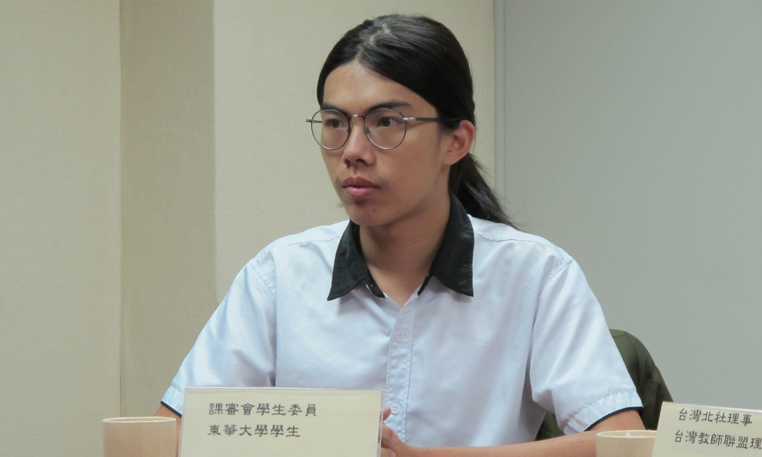 對於教育部長異動,台灣教師聯盟理事長蕭曉玲、台灣北社社長李川信、台灣社社長張葉森(由左至右) 18日舉行記者會。 對於教育部長異動,台灣教師聯盟理事長蕭曉玲、台灣北社社長李川信、台灣社社長張葉森(由左至右) 18日舉行記者會。