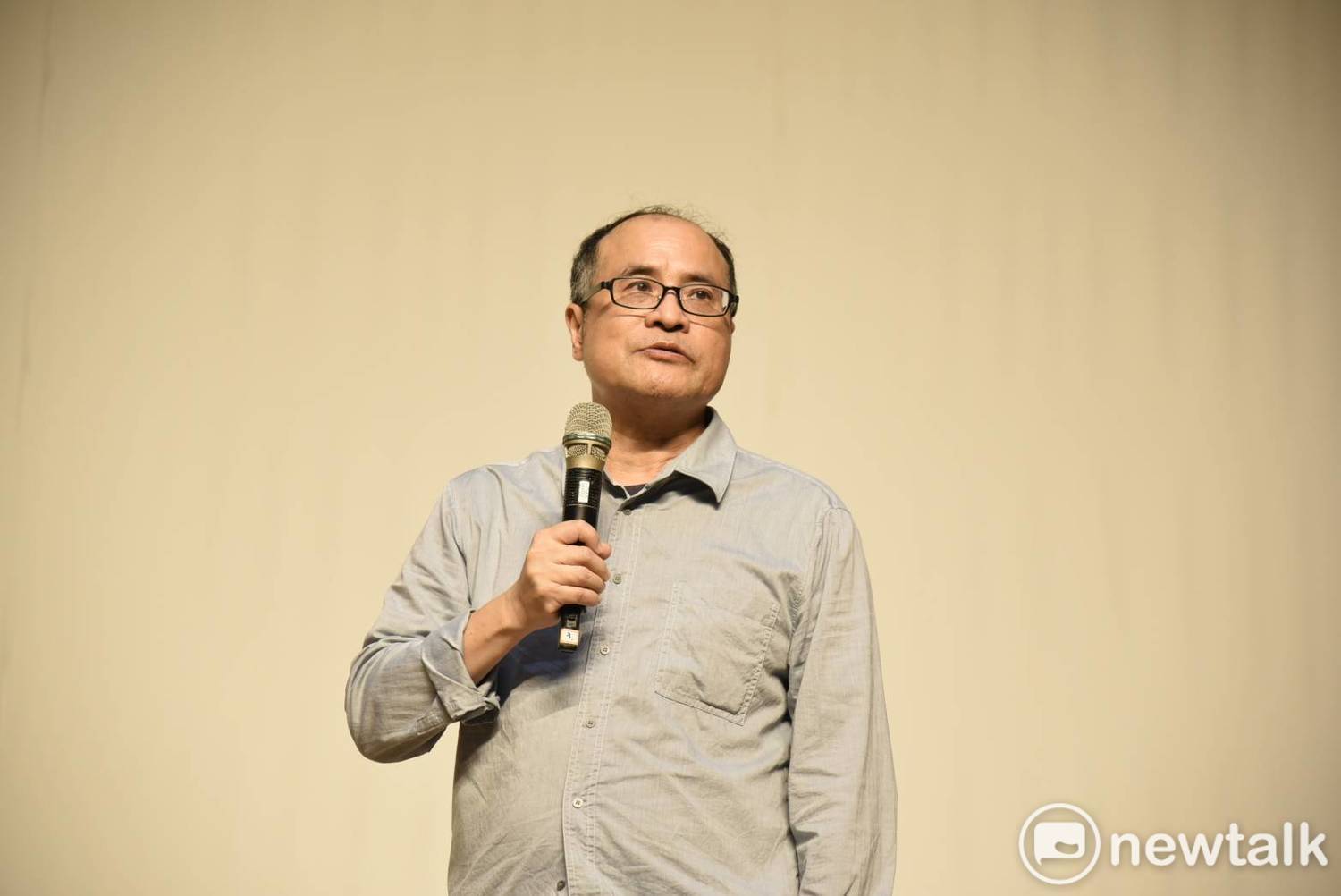 國立高師大藝術學院院長姚村雄致詞。 圖 : 陳雅婷/攝 國立高師大藝術學院院長姚村雄致詞。 圖 : 陳雅婷/攝