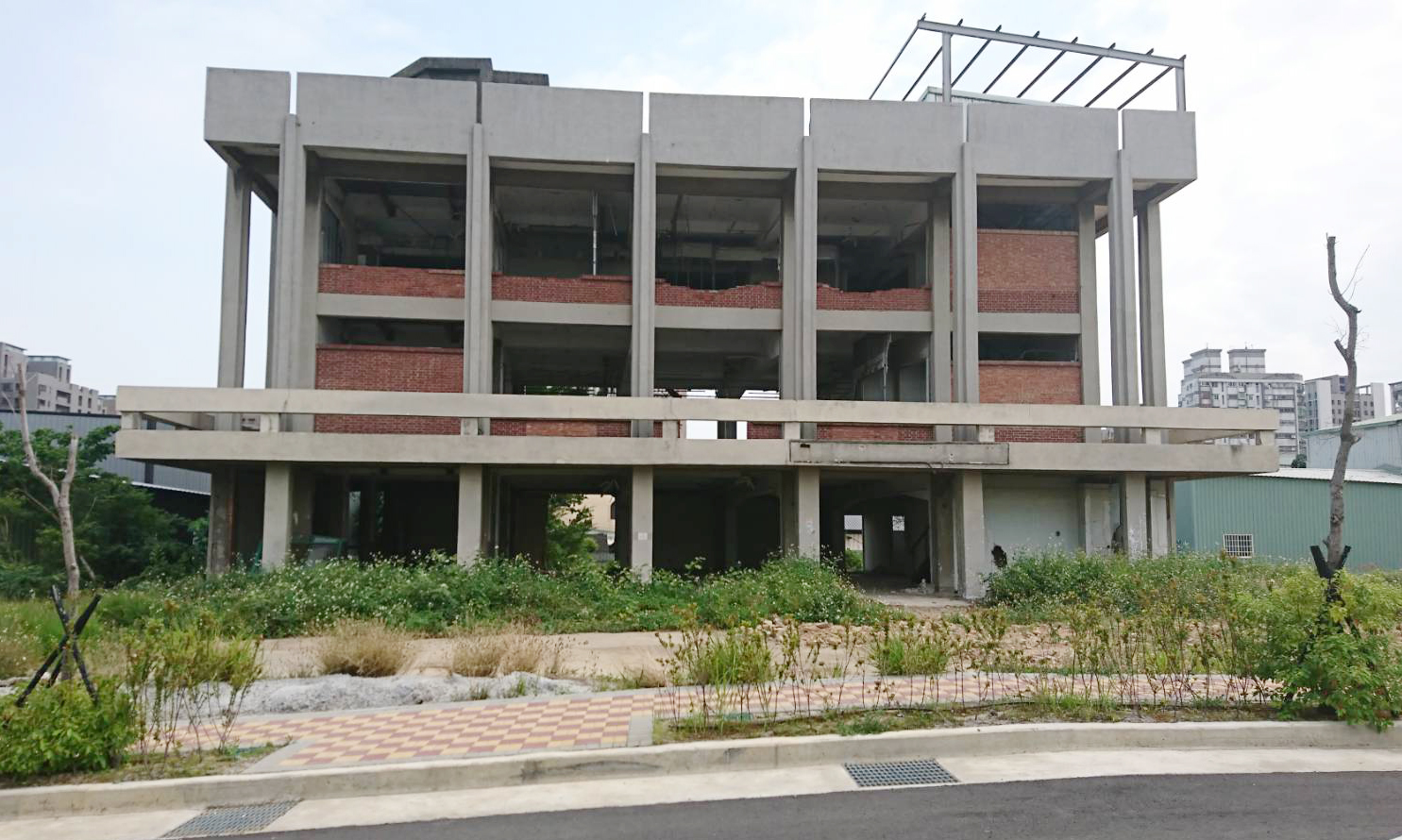 台中市南屯寶山段危老建築重建基地現況。 圖 : 台中市都發局/提供 台中市南屯寶山段危老建築重建基地現況。 圖 : 台中市都發局/提供