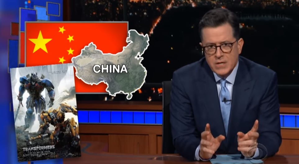 美國「深夜秀」(The Late Show)主持人史蒂芬柯貝爾,在節目中以一中政策和台灣為話題,暗諷中國。 美國「深夜秀」(The Late Show)主持人史蒂芬柯貝爾,在節目中以一中政策和台灣為話題,暗諷中國。