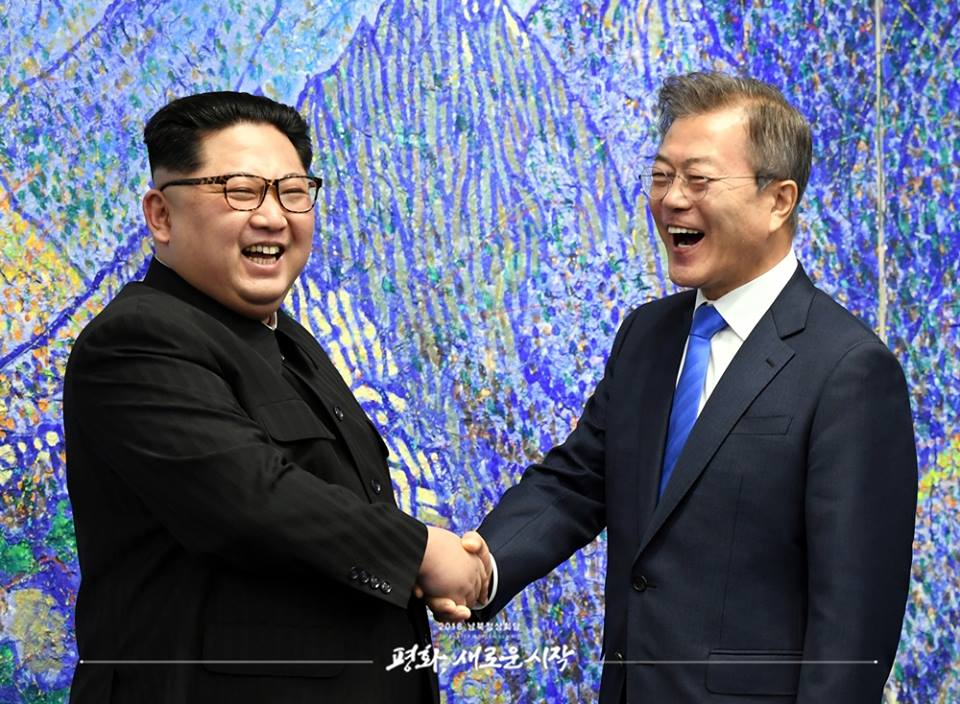 北韓今(17)日放話,只要美韓聯合軍演問題不解決,兩韓就很難重新坐到會談桌前。 北韓今(17)日放話,只要美韓聯合軍演問題不解決,兩韓就很難重新坐到會談桌前。