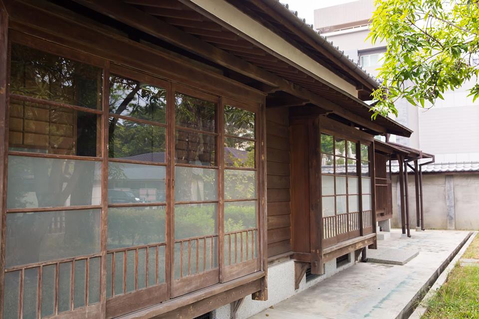 檜意森活村位於嘉義市區中心地區,印入眼簾,20多棟日式宿舍的建築群,讓人以為來到日本村落的錯覺! 圖:檜意森活村FB粉絲專頁提供 檜意森活村位於嘉義市區中心地區,印入眼簾,20多棟日式宿舍的建築群,讓人以為來到日本村落的錯覺! 圖:檜意森活村FB粉絲專頁提供