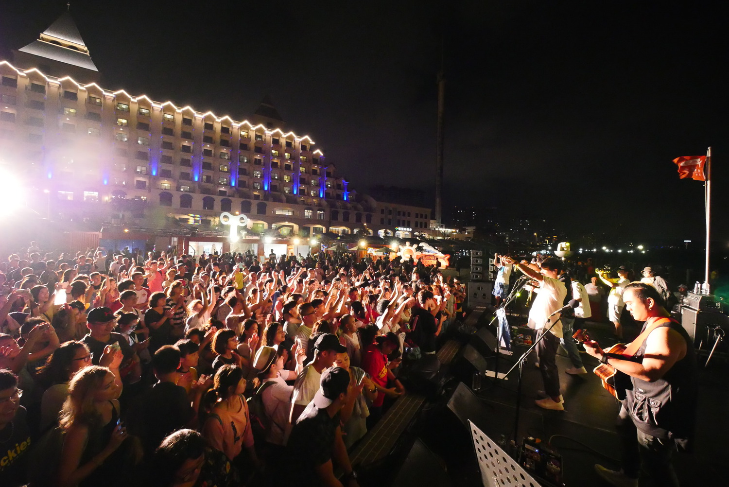 今年主題為「We Love Music!」將帶來更多元的曲風,包括民謠、嘻哈、林班原民風、爵士、世界音樂、等…超過14種以上不同曲風。 今年主題為「We Love Music!」將帶來更多元的曲風,包括民謠、嘻哈、林班原民風、爵士、世界音樂、等…超過14種以上不同曲風。