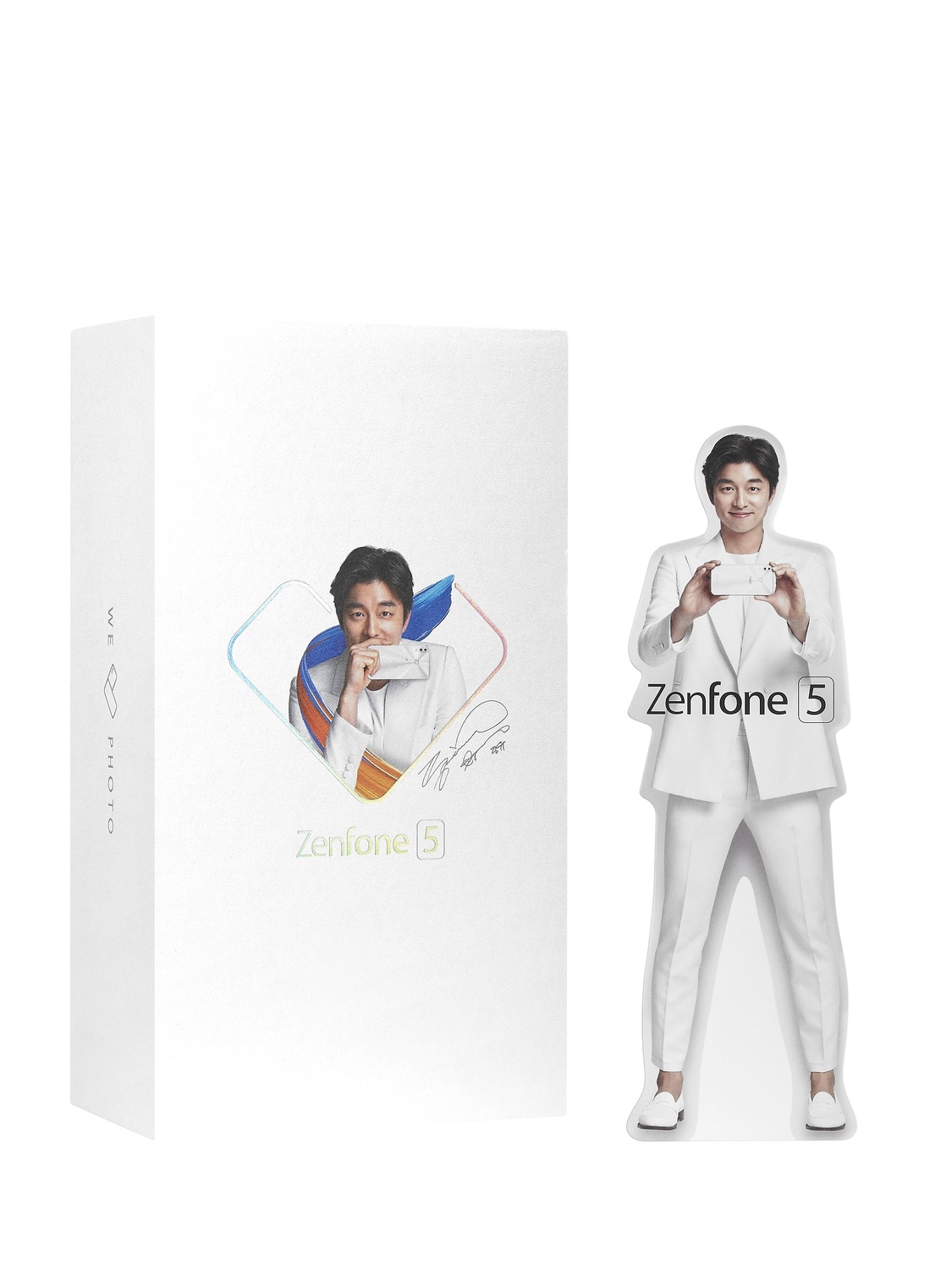 ASUS ZenFone 5「孔劉限定版」具備印有「孔劉」產品視覺的包裝外盒,以及內附的小型「孔劉」人形立牌。 圖:華碩公司提供 ASUS ZenFone 5「孔劉限定版」具備印有「孔劉」產品視覺的包裝外盒,以及內附的小型「孔劉」人形立牌。 圖:華碩公司提供