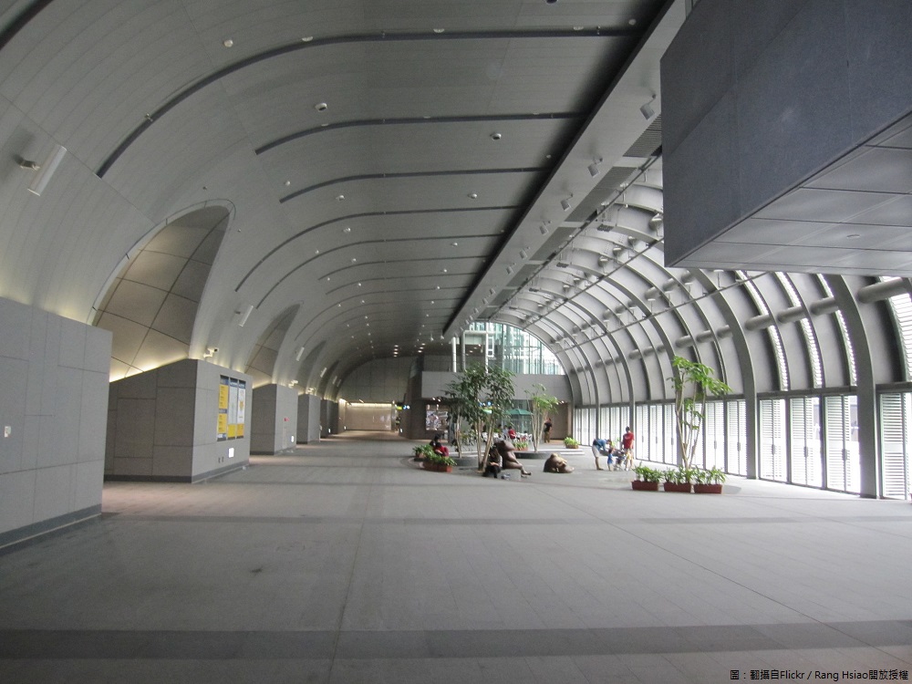 台北捷運公司舉辦的「2018捷運盃捷客街舞大賽」報名截止日至7月1日,更邀請人氣偶像邱勝翊、新生代女神愷樂2位雙代言人兼評審目前已有近50組隊伍報名參加。 台北捷運公司舉辦的「2018捷運盃捷客街舞大賽」報名截止日至7月1日,更邀請人氣偶像邱勝翊、新生代女神愷樂2位雙代言人兼評審目前已有近50組隊伍報名參加。