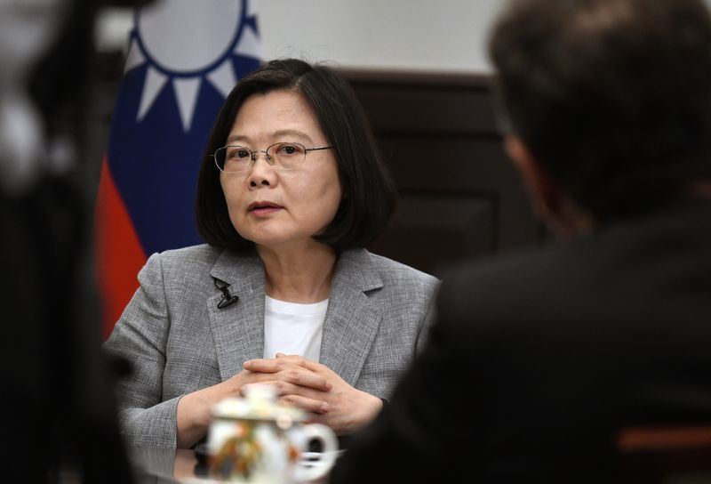 總統蔡英文近日接受法新社專訪,談到兩岸議題。 圖:法新社/提供 總統蔡英文近日接受法新社專訪,談到兩岸議題。 圖:法新社/提供