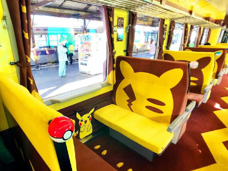 日本東北才搭得到的「寶可夢列車」,從外觀到內裝,處處可見皮卡丘元素。 圖:易遊網提供 日本東北才搭得到的「寶可夢列車」,從外觀到內裝,處處可見皮卡丘元素。 圖:易遊網提供