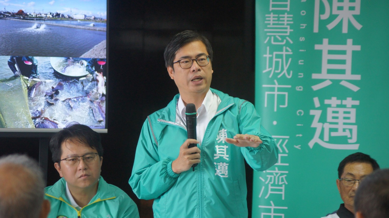陳其邁於田寮、阿蓮場表示,月世界是CNN評鑑最有趣、富特色的國際地景公園,他要在四年內把月世界打造成國際最具特色的觀光聖地及農特產展示區。 圖:陳其邁辦公室 / 提供 陳其邁於田寮、阿蓮場表示,月世界是CNN評鑑最有趣、富特色的國際地景公園,他要在四年內把月世界打造成國際最具特色的觀光聖地及農特產展示區。 圖:陳其邁辦公室 / 提供