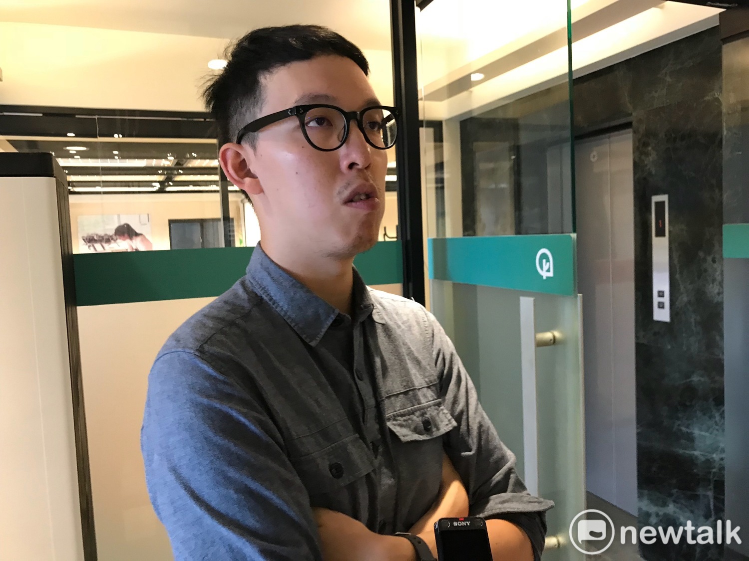 柯文哲競選團隊001號成員柯昱安。 圖:新頭殼資料照 柯文哲競選團隊001號成員柯昱安。 圖:新頭殼資料照