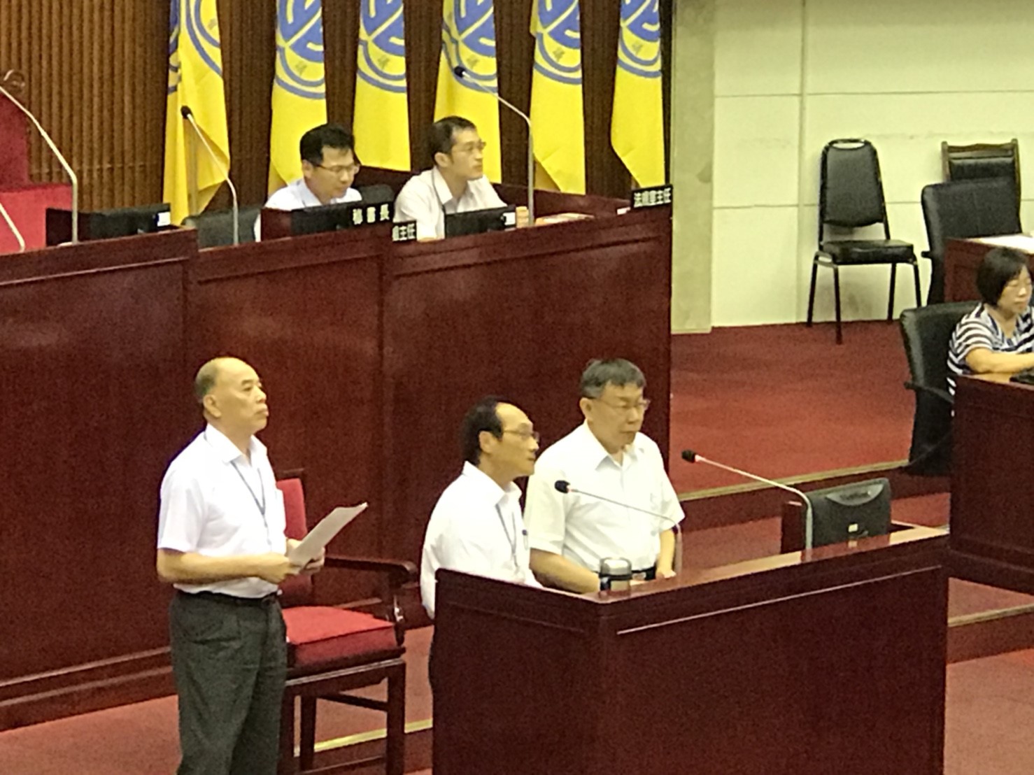 柯文哲備詢。 圖:曾薏伃 / 攝 柯文哲備詢。 圖:曾薏伃 / 攝
