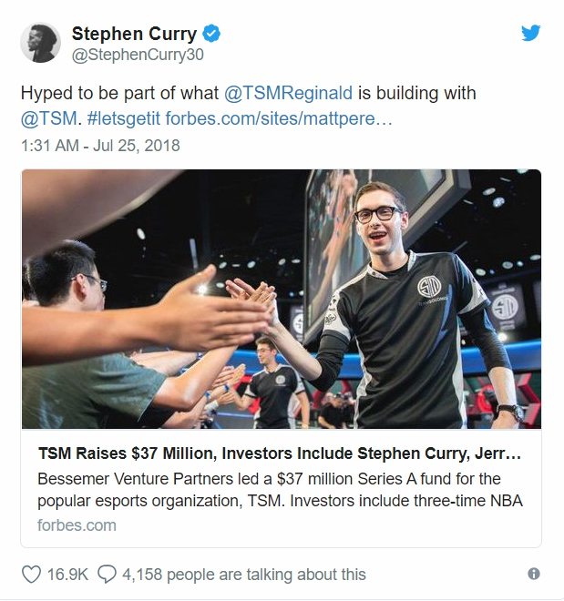 根據富比士報導,TSM母公司Swift集團於A輪投資中獲得3700萬美元,這些錢將用於戰隊建設,以及旗下其他業務的發展,本次投資人包含三屆NBA冠軍史蒂芬‧柯瑞(Stephen Curry)、安德烈·伊古達拉(Andre Iguodala)。 圖:翻攝自 Stephen Curry 推特 根據富比士報導,TSM母公司Swift集團於A輪投資中獲得3700萬美元,這些錢將用於戰隊建設,以及旗下其他業務的發展,本次投資人包含三屆NBA冠軍史蒂芬‧柯瑞(Stephen Curry)、安德烈·伊古達拉(Andre Iguodala)。 圖:翻攝自 Stephen Curry 推特