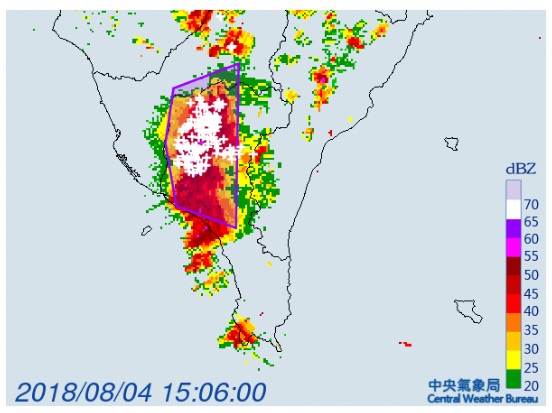 在15:14氣象局也提醒高雄市、台東縣也嚴防大雷雨來襲,請外出朋友慎防劇烈降雨、雷擊,溪(河)水暴漲。 圖:中央氣象局/提供 在15:14氣象局也提醒高雄市、台東縣也嚴防大雷雨來襲,請外出朋友慎防劇烈降雨、雷擊,溪(河)水暴漲。 圖:中央氣象局/提供