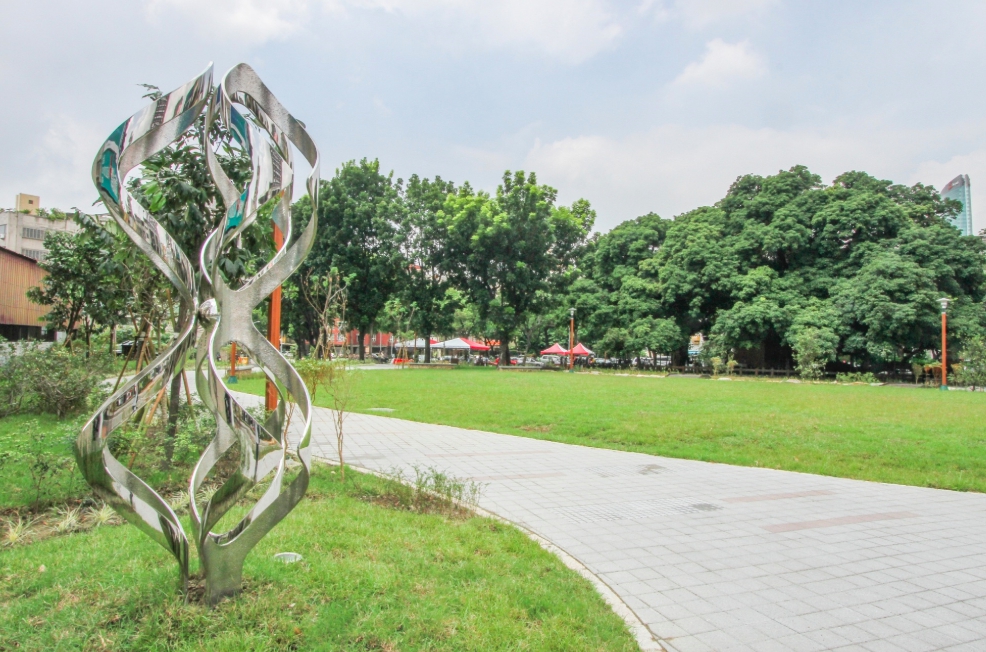 「茄苳樹王文化生態公園」今(7)日正式啟用。 「茄苳樹王文化生態公園」今(7)日正式啟用。