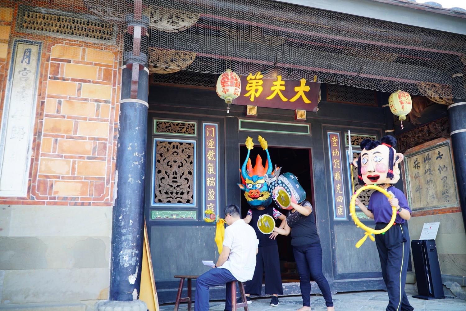 陳倩慧說,《一齣大溪》與「說故事的人」,不僅是劇場學員的故事、也是大溪人的故事、更是全臺灣人的故事。 圖:桃園大溪木藝生態博物館/提供 陳倩慧說,《一齣大溪》與「說故事的人」,不僅是劇場學員的故事、也是大溪人的故事、更是全臺灣人的故事。 圖:桃園大溪木藝生態博物館/提供