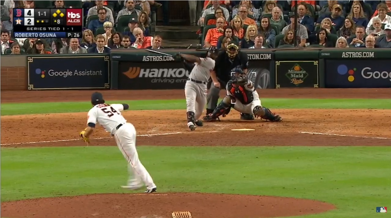 Jackie Bradley Jr.在第8局的轟出關鍵滿貫砲,帶領紅襪隊以8:2擊敗太空人隊。 圖:翻攝自Youtube Jackie Bradley Jr.在第8局的轟出關鍵滿貫砲,帶領紅襪隊以8:2擊敗太空人隊。 圖:翻攝自Youtube