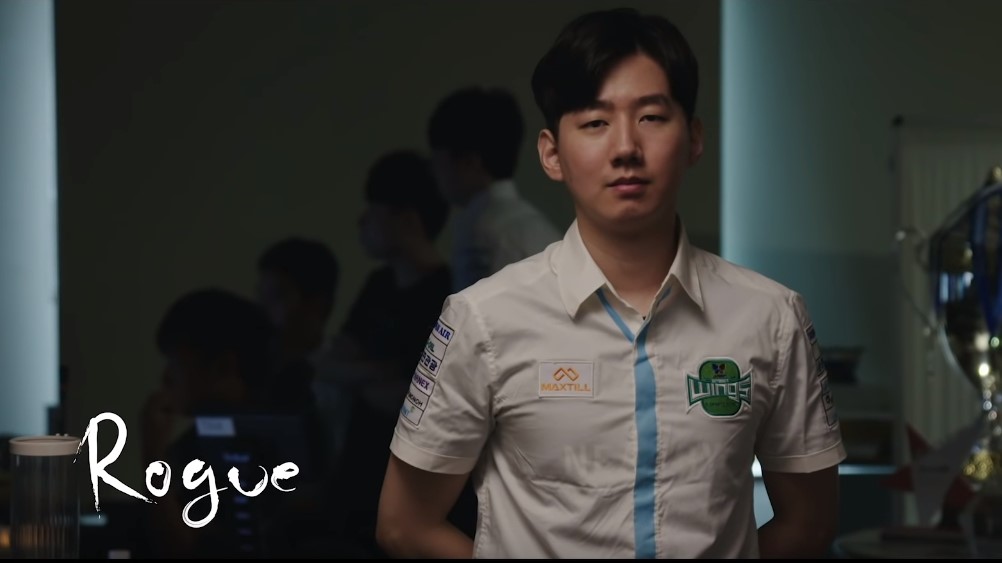 衛冕冠軍Rogue在「Signature series」紀錄片中談起他的電競人生。 圖:翻攝Youtube 衛冕冠軍Rogue在「Signature series」紀錄片中談起他的電競人生。 圖:翻攝Youtube