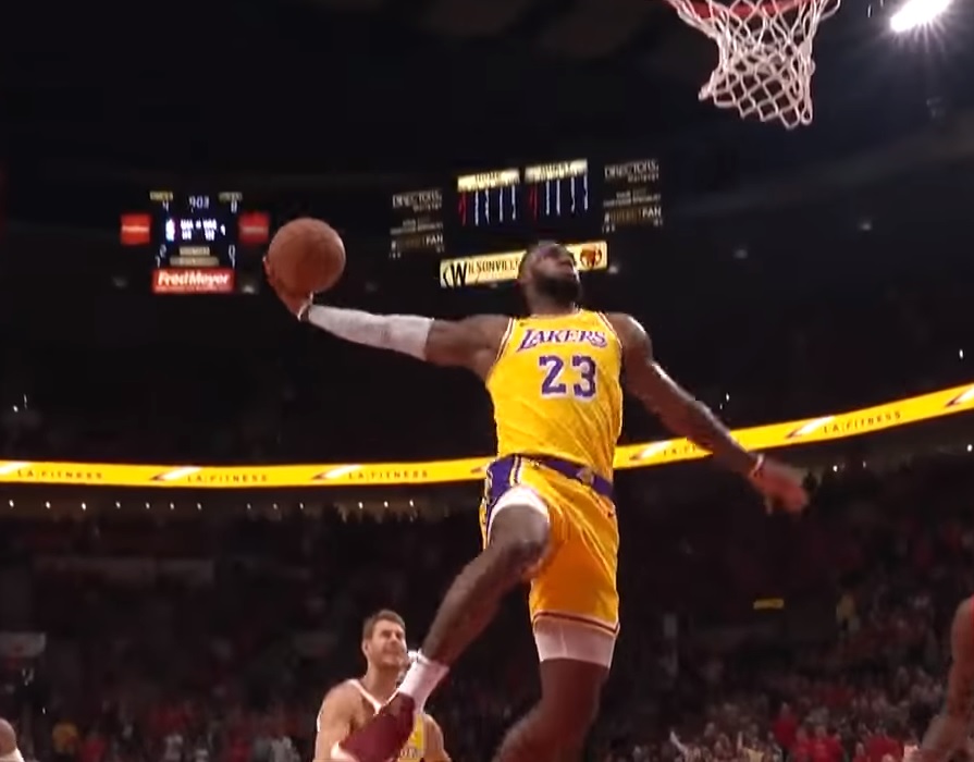 LeBron James。 圖:翻攝自Youtube LeBron James。 圖:翻攝自Youtube