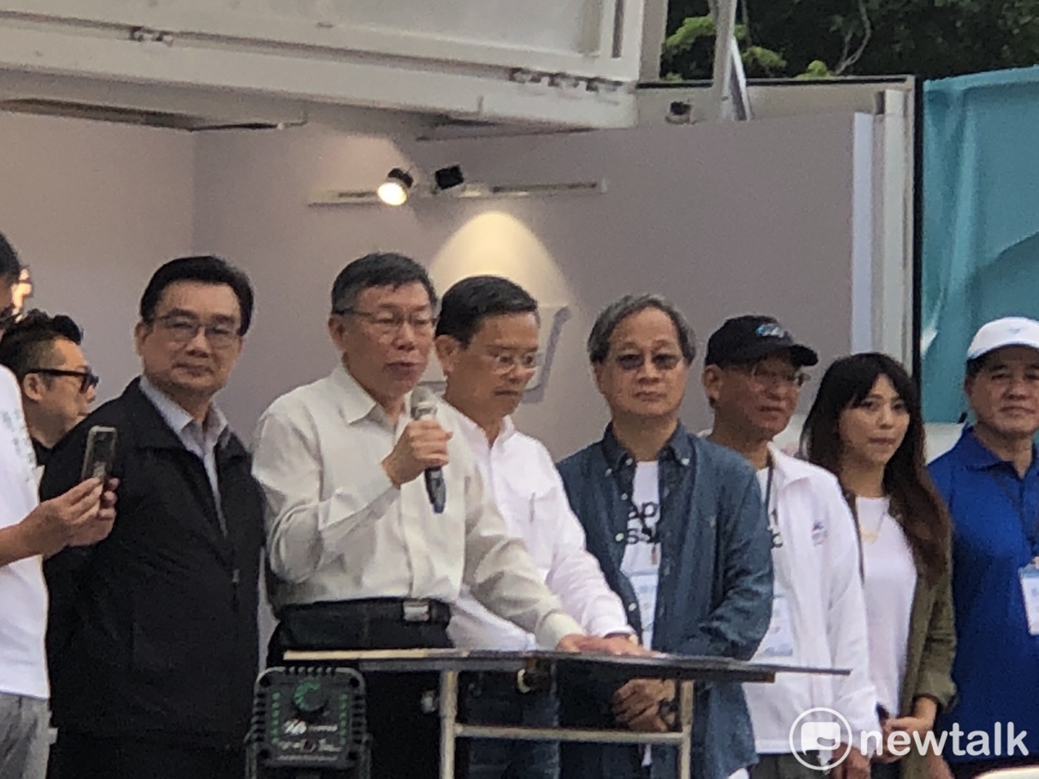 柯文哲下午出席行動競選總部園遊會,強調自己是「失言了」。 圖:周煊惠 / 攝 柯文哲下午出席行動競選總部園遊會,強調自己是「失言了」。 圖:周煊惠 / 攝