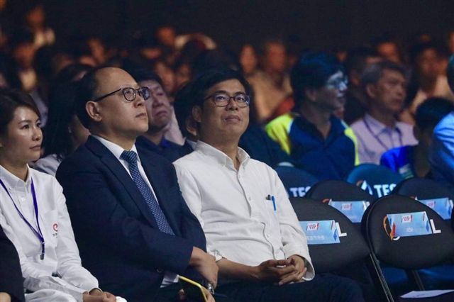 陳其邁應邀出席開幕典禮,但並未上台致詞。 圖:陳其邁競選辦公室提供 陳其邁應邀出席開幕典禮,但並未上台致詞。 圖:陳其邁競選辦公室提供