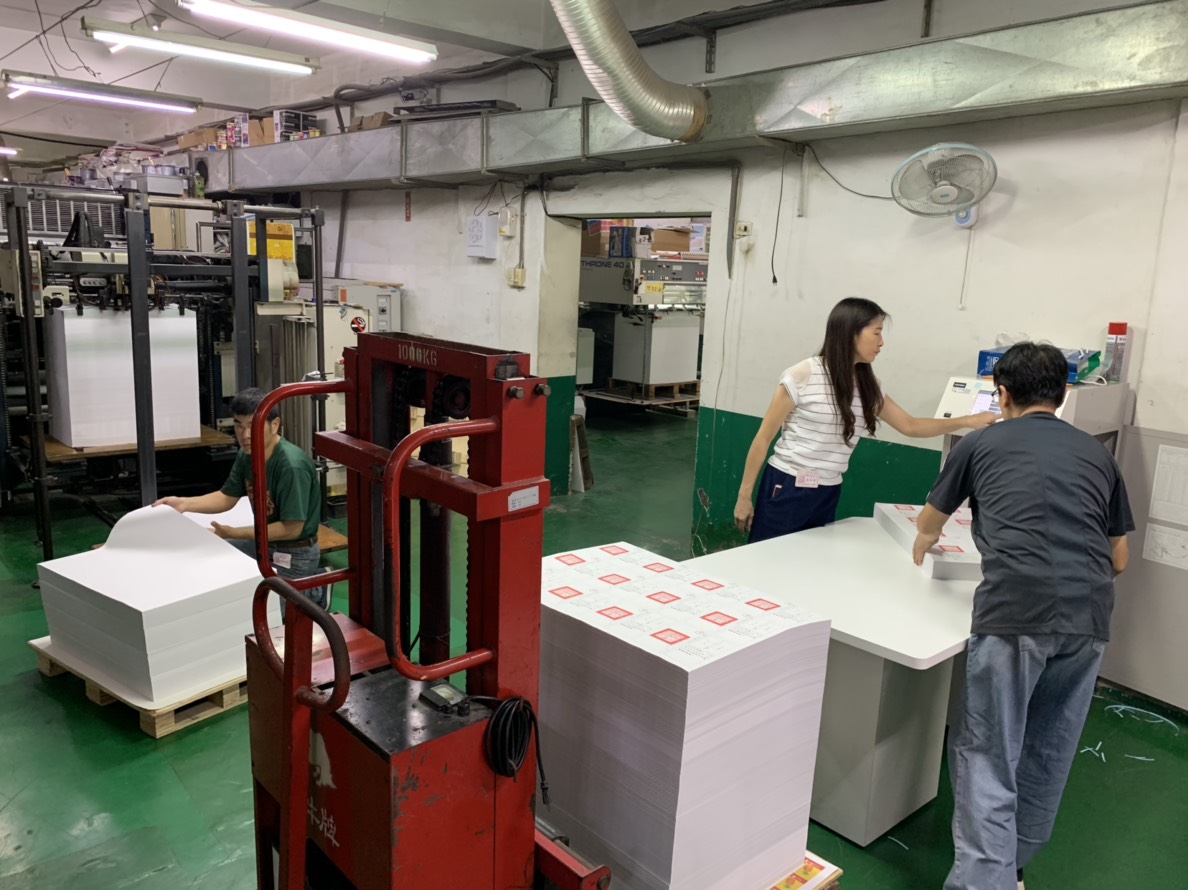 選票加印過程。 圖:嘉義市選委會/提供 選票加印過程。 圖:嘉義市選委會/提供