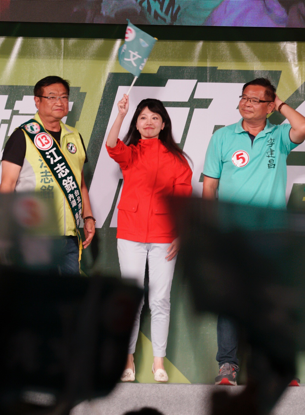 姚文智造勢晚會。被視為支持柯文哲的同黨議員高嘉瑜。 圖:張良一/攝(資料畫面) 姚文智造勢晚會。被視為支持柯文哲的同黨議員高嘉瑜。 圖:張良一/攝(資料畫面)