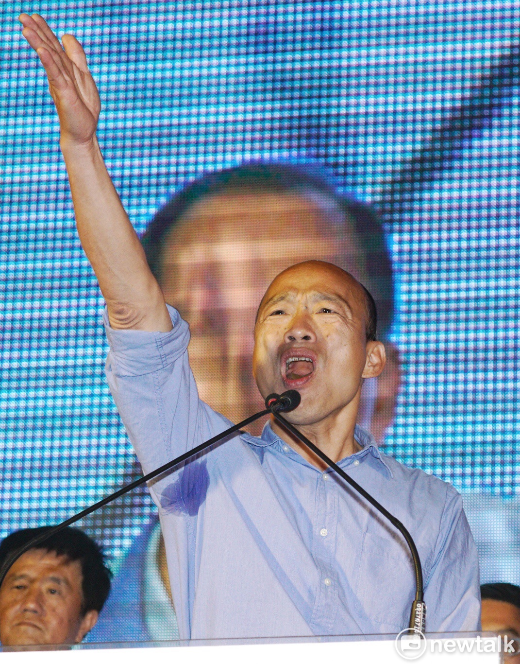 韓國瑜說,明天就籌組市政小內閣,一定是有效率和廉潔的團隊,同時全力拚經濟,讓全世界看到高雄的改變。 圖:張良一/攝 韓國瑜說,明天就籌組市政小內閣,一定是有效率和廉潔的團隊,同時全力拚經濟,讓全世界看到高雄的改變。 圖:張良一/攝
