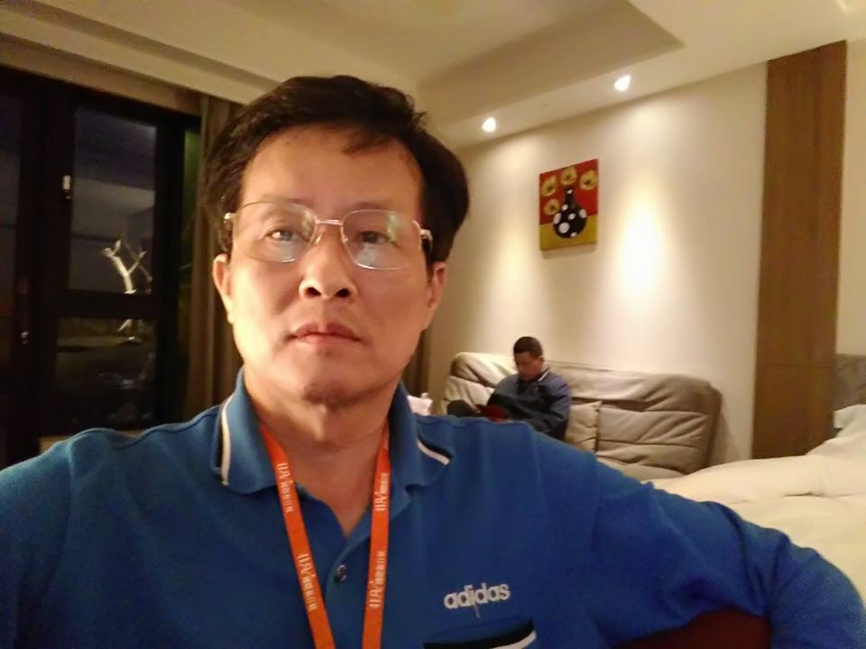 內定接任客家委員會主委黃永卿是政治素人,現年58歲,高雄美濃人,在韓國瑜選戰時期擔任義勇軍護衛隊指揮官。 圖:翻攝黃永卿臉書 內定接任客家委員會主委黃永卿是政治素人,現年58歲,高雄美濃人,在韓國瑜選戰時期擔任義勇軍護衛隊指揮官。 圖:翻攝黃永卿臉書