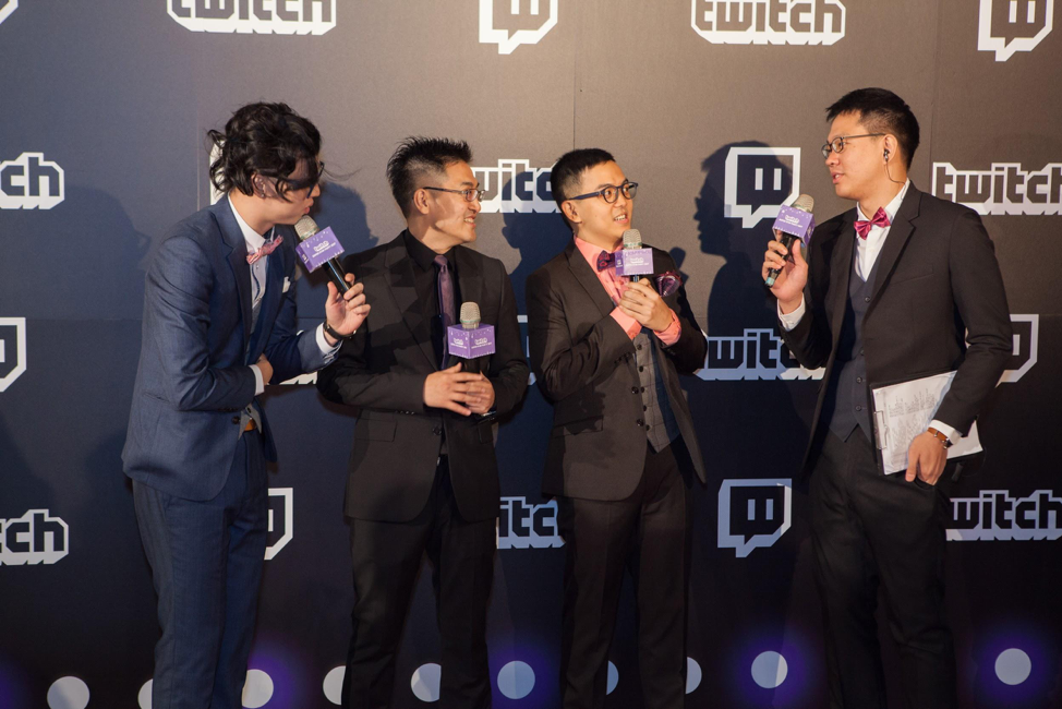 去年「Twitch Year end PARTY」主持群(左起)白白、Gamerbee、六嘆、吉祥。 去年「Twitch Year end PARTY」主持群(左起)白白、Gamerbee、六嘆、吉祥。