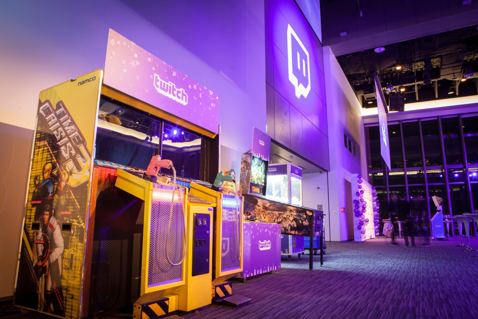 去年「Twitch Year end PARTY」與觀眾一起歡慶跨年。 去年「Twitch Year end PARTY」與觀眾一起歡慶跨年。
