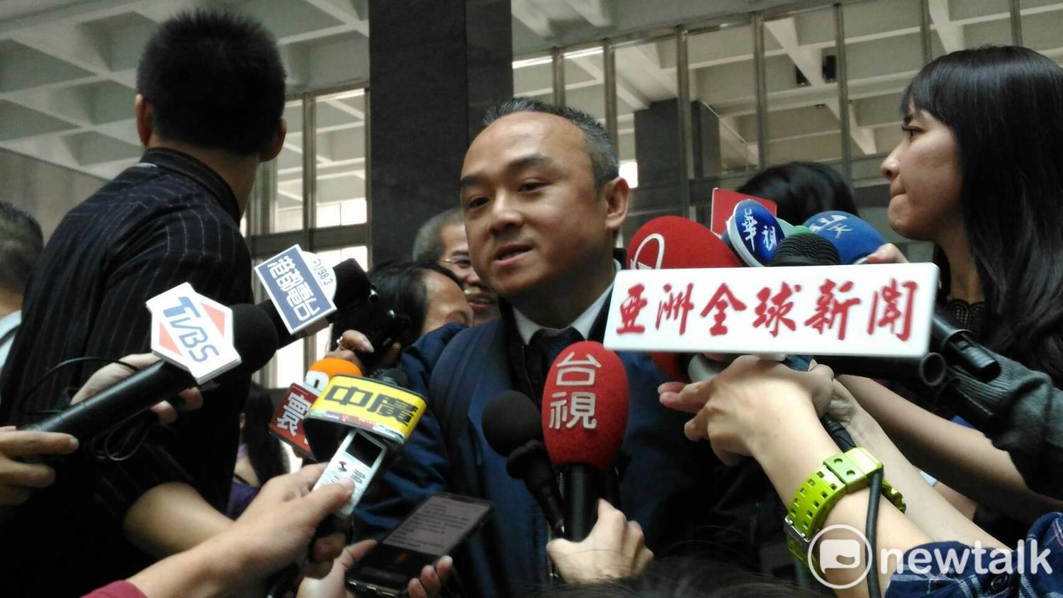 高雄市觀光局長潘恆旭反批丁允恭歧視白冰冰。 圖:孫家銘/攝 高雄市觀光局長潘恆旭反批丁允恭歧視白冰冰。 圖:孫家銘/攝