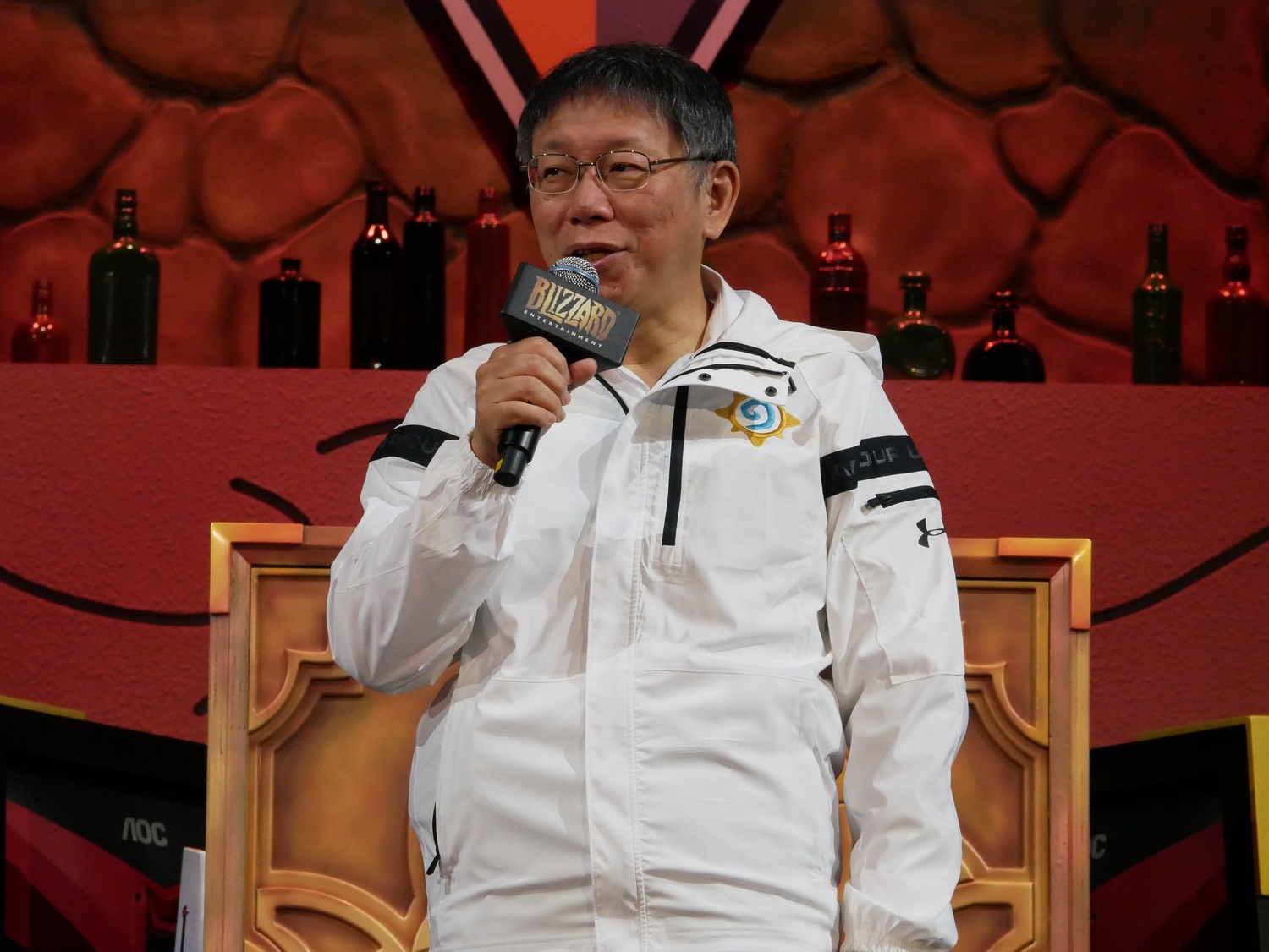 台北市長柯文哲也到場力挺。