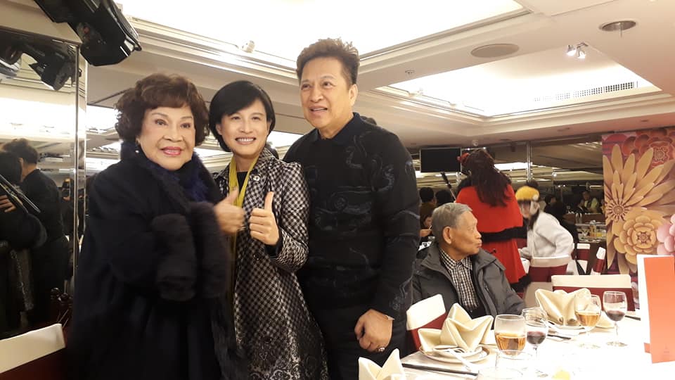 文化部長鄭麗君出席演藝人員基金會尾牙。 圖:取材自華視總經理莊豐嘉臉書 文化部長鄭麗君出席演藝人員基金會尾牙。 圖:取材自華視總經理莊豐嘉臉書