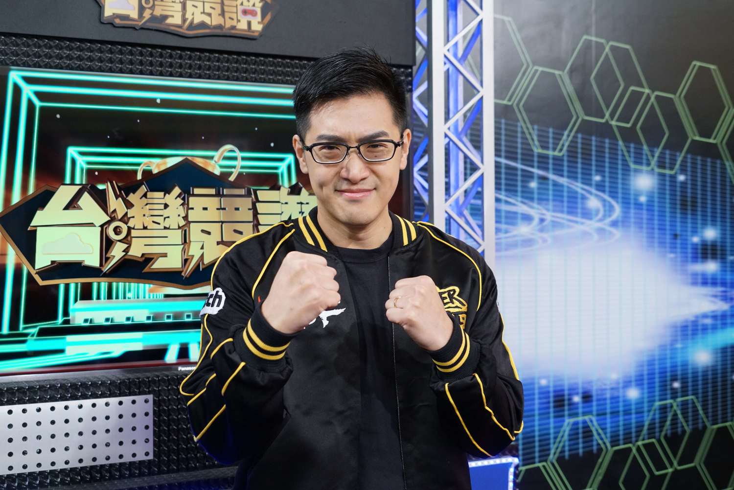 格鬥傳奇小向(GamerBee) 圖:狼谷競技台/提供