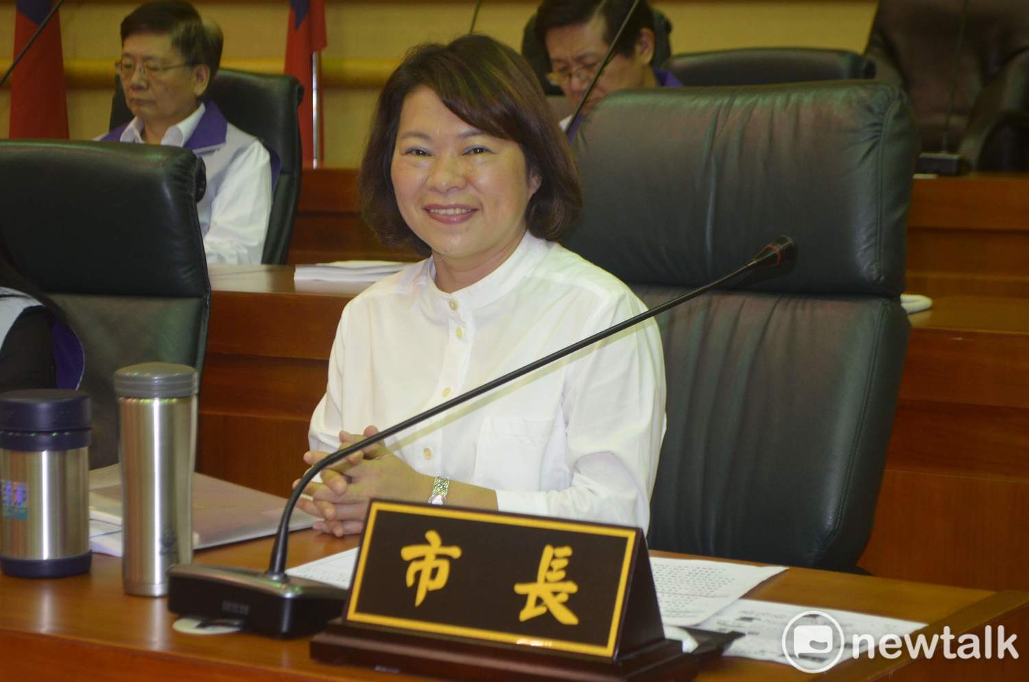 被爆沒寫論文就取得學位 黃敏惠貼出證書還擊