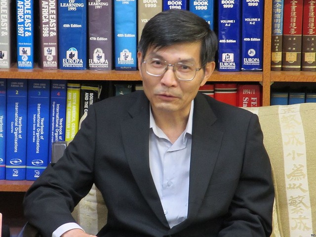 我駐日外交官蘇啟誠外交經驗豐富,卻選擇自殺,餘波至今仍然盪漾,圖為2012年拍攝資料照。 圖:翻攝自日本live door NEWS 我駐日外交官蘇啟誠外交經驗豐富,卻選擇自殺,餘波至今仍然盪漾,圖為2012年拍攝資料照。 圖:翻攝自日本live door NEWS