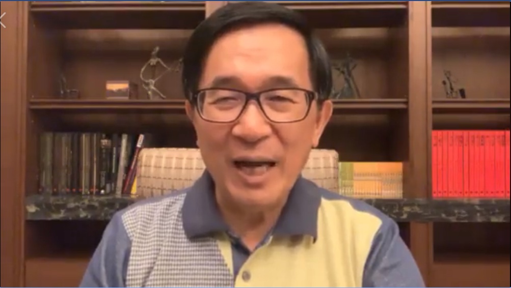 對於前行政院長賴清德登記民進黨黨內總統初選一事,前總統陳水扁臉書表示是「民主常態」;強調「沒有挺賴要逼退蔡」。 圖:翻攝YonGe Chen臉書 對於前行政院長賴清德登記民進黨黨內總統初選一事,前總統陳水扁臉書表示是「民主常態」;強調「沒有挺賴要逼退蔡」。 圖:翻攝YonGe Chen臉書