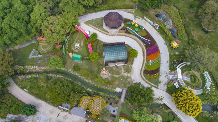 豐原葫蘆墩展區「琉璃花園」。 圖:台中市政府/提供 豐原葫蘆墩展區「琉璃花園」。 圖:台中市政府/提供
