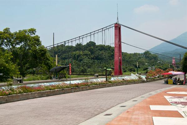 嘉義竹崎親水公園,非常適合親子前往踏青! 圖:取自嘉義縣文化觀光局網站 嘉義竹崎親水公園,非常適合親子前往踏青! 圖:取自嘉義縣文化觀光局網站