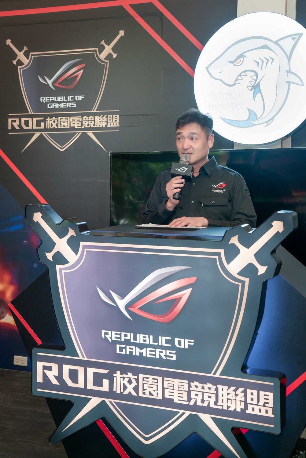 華碩聯合科技副總經理楊長明希望將ROG校園電競聯盟傑出的成功案例複製到更多校園