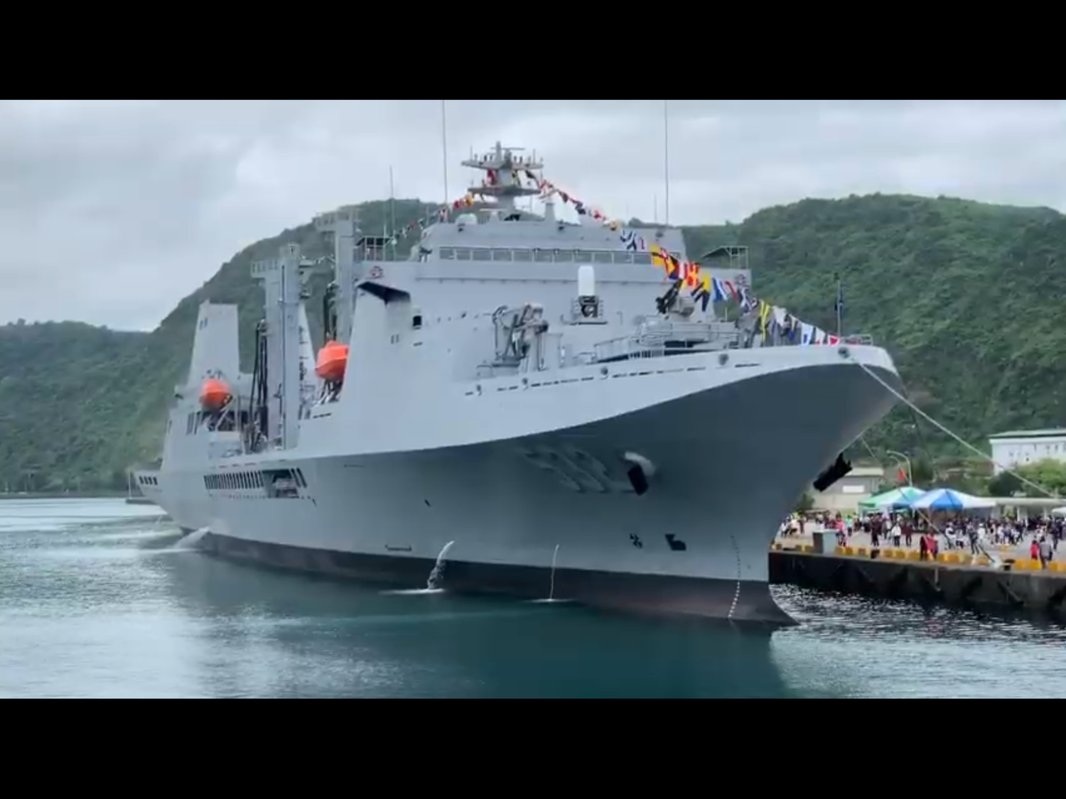 海軍敦睦艦隊。 圖:翻攝自Youtube 海軍敦睦艦隊。 圖:翻攝自Youtube