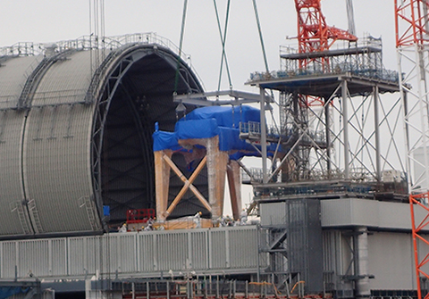 日本東京電力公司15日開始清理福島第一核電廠3號爐核燃料作業,但進度緩慢。 圖:翻攝自東京電力公司 日本東京電力公司15日開始清理福島第一核電廠3號爐核燃料作業,但進度緩慢。 圖:翻攝自東京電力公司