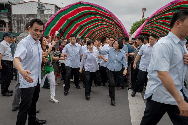 總統參香屏東三山國王廟。 圖:總統府/提供 總統參香屏東三山國王廟。 圖:總統府/提供